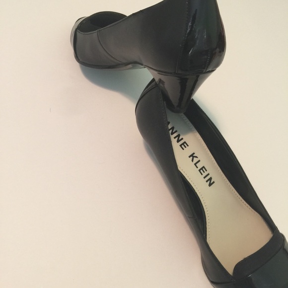 SOLD****Anne Klein Black Pump Shoes Size 10 - Picture 5 of 5